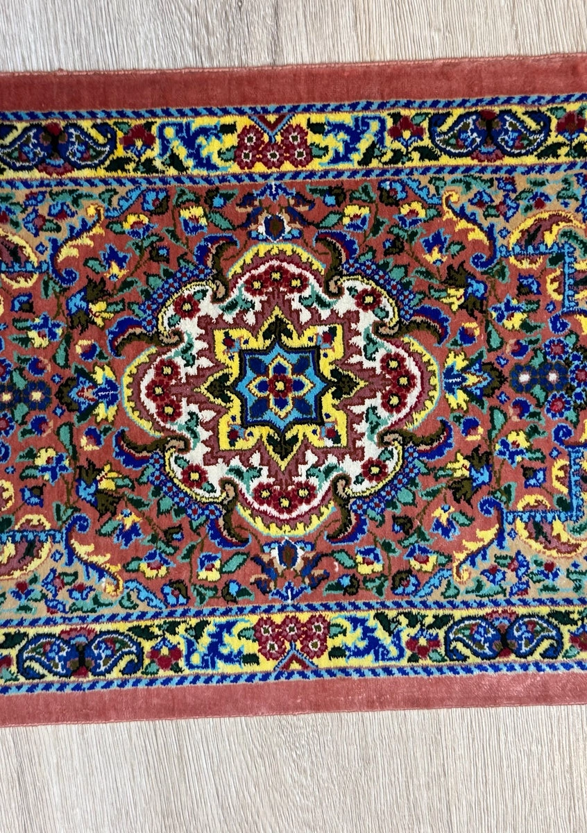Silk Rug. Garden Bloom.